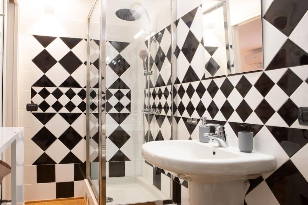 Comfortable Flat In Porta Romana Milano Ngoại thất bức ảnh