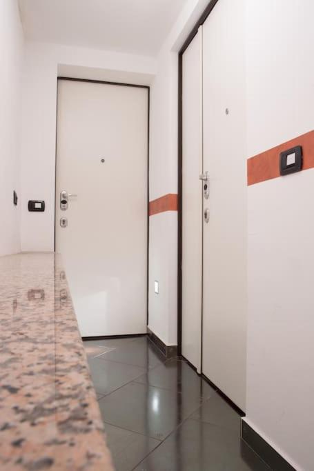 Comfortable Flat In Porta Romana Milano Ngoại thất bức ảnh